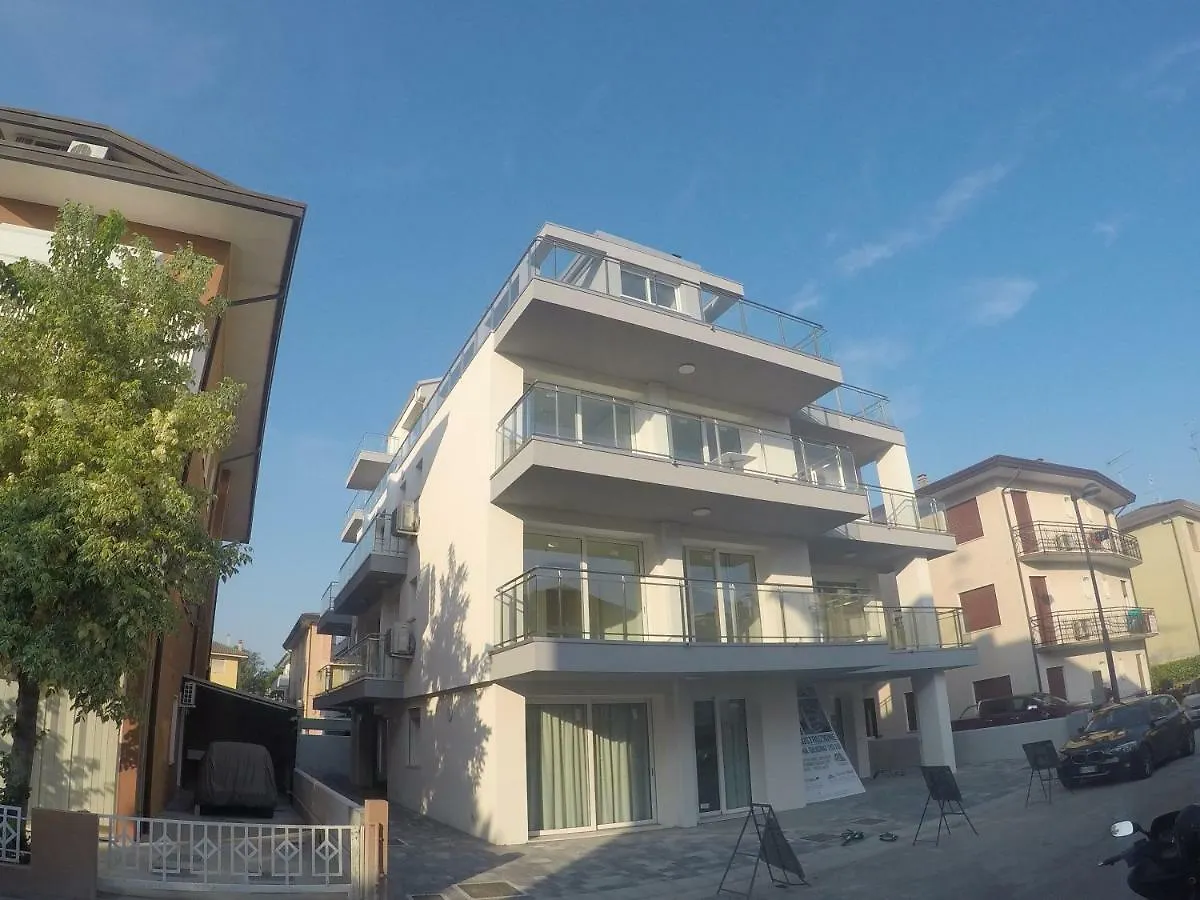 Residenza Sun Holiday Caorle Italy